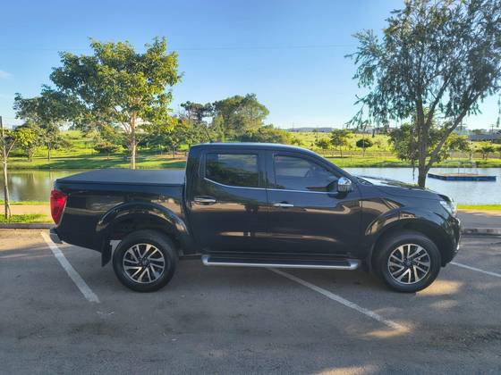 NISSAN FRONTIER 2.3 16V TURBO DIESEL XE CD 4X4 AUTOMÁTICO